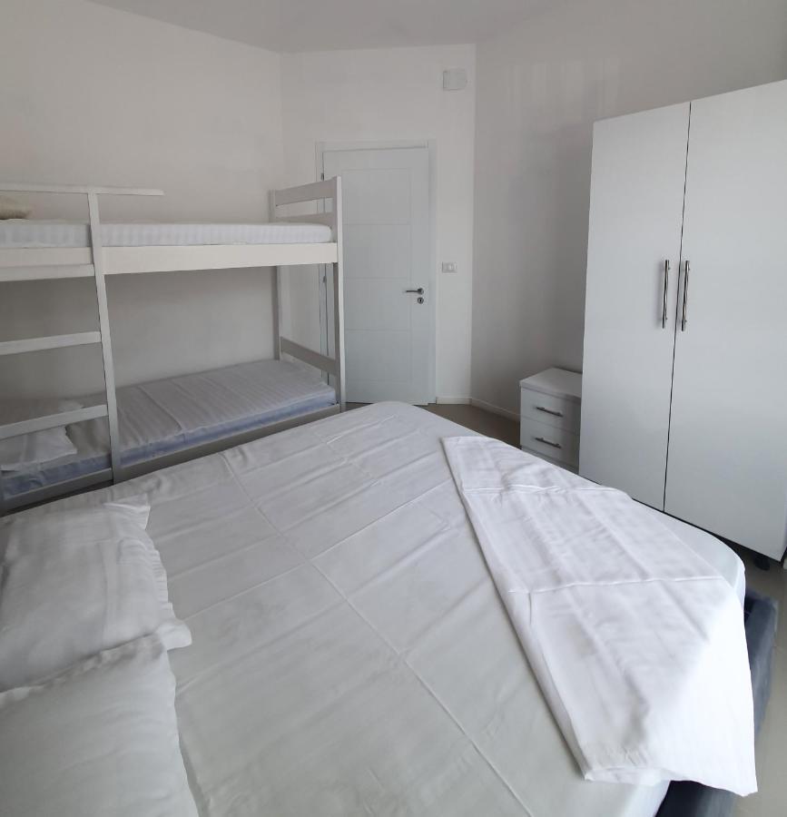 Low Cost Banesa Kosovare Shengjin Bagian luar foto