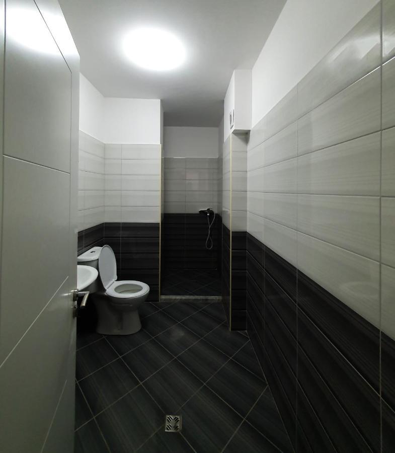 Low Cost Banesa Kosovare Shengjin Bagian luar foto