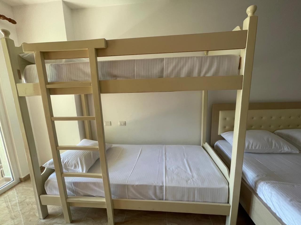 Low Cost Banesa Kosovare Shengjin Bagian luar foto